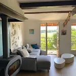 Avec Piscine ベルモン