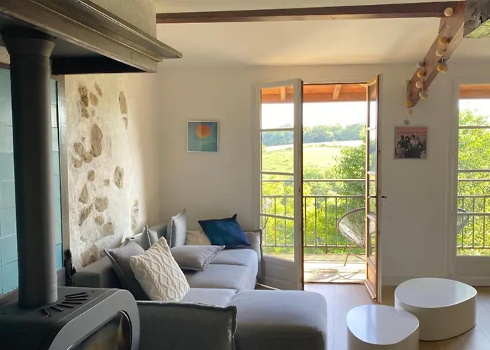 Avec Piscine Belmont (Gers)