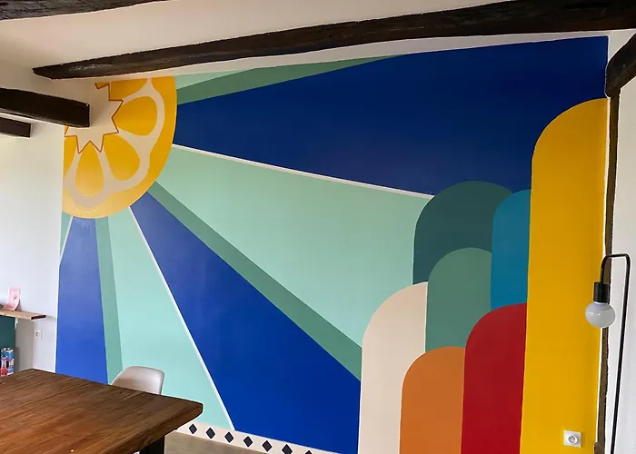 Avec Piscine Semesterbostad